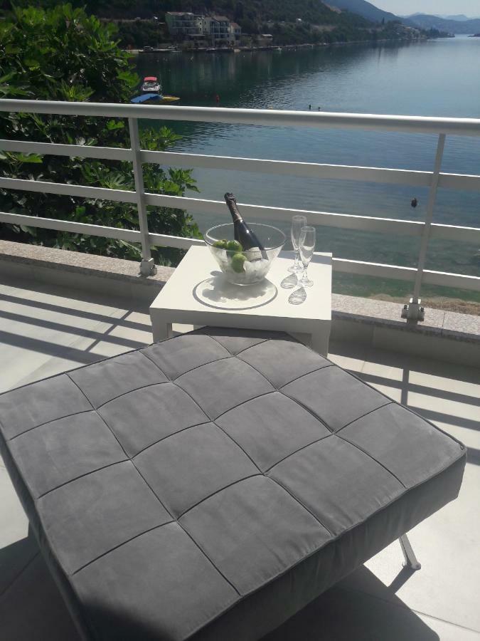 Apartments Villa Plava Klek Exterior photo